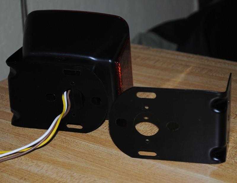 Square LED Light Package for Trailers by Dinoot Trailers - Compact Camping Concepts